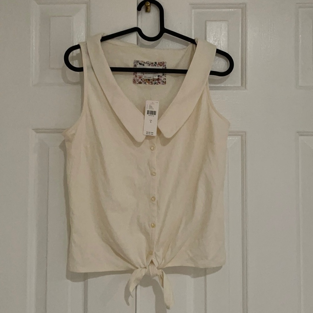 Anthropologie crop top